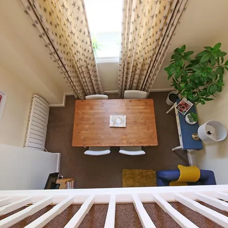 Apartman County House City Centre With Free Parking
