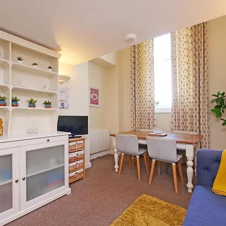 County House City Centre With Free Parking Apartman *